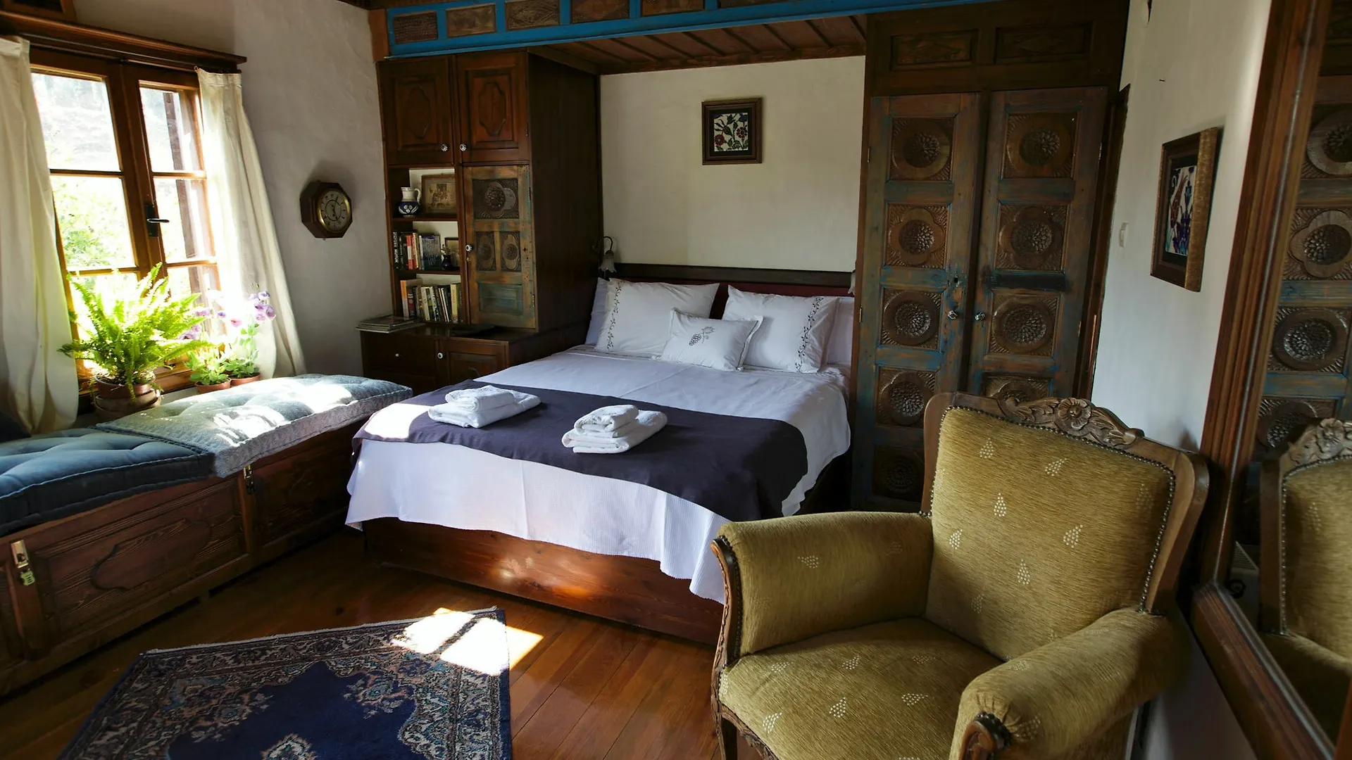 Terrace Houses Sirince - Fig, Olive And Grapevine Hotel