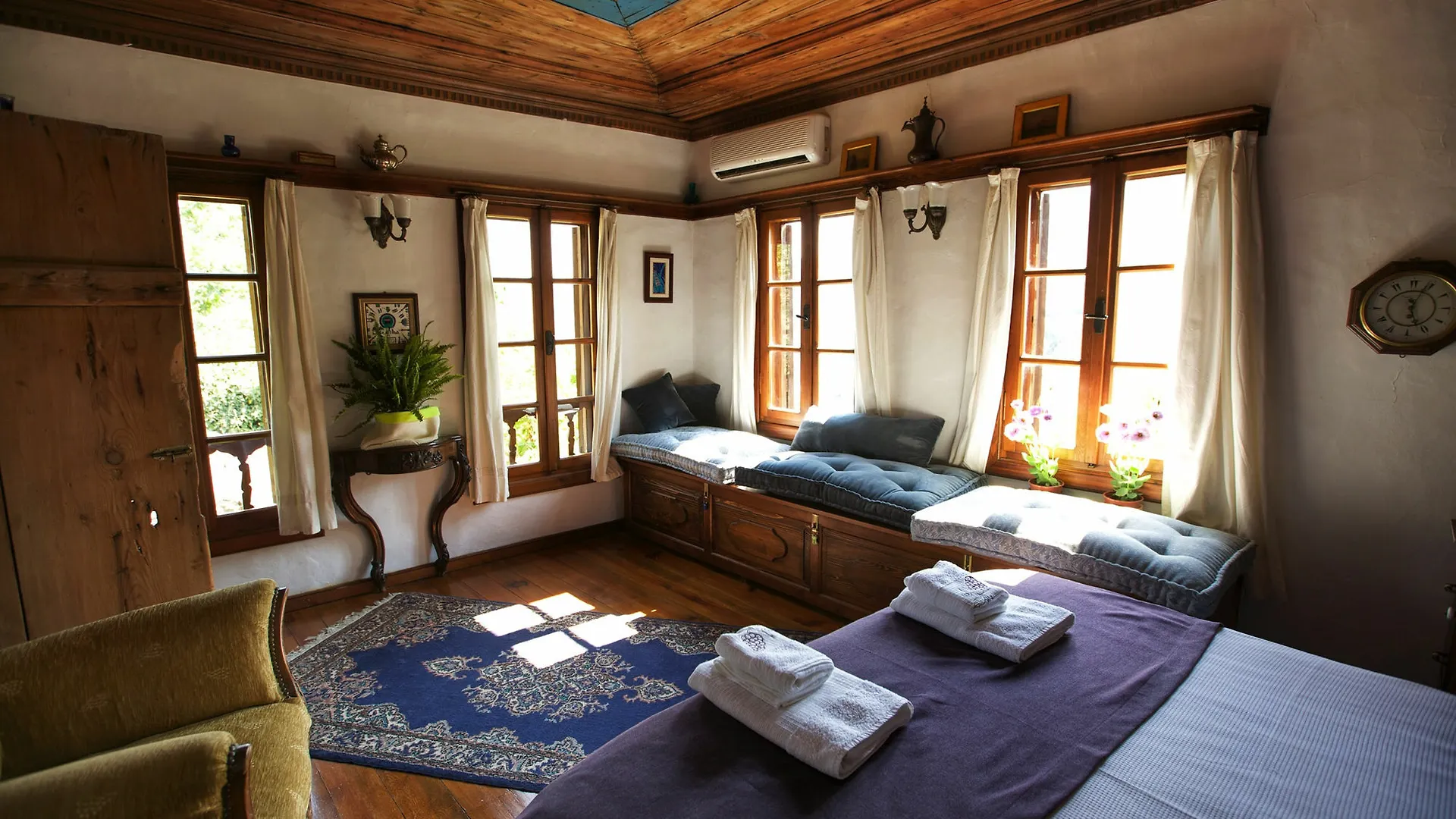 Terrace Houses Sirince - Fig, Olive And Grapevine Turkey