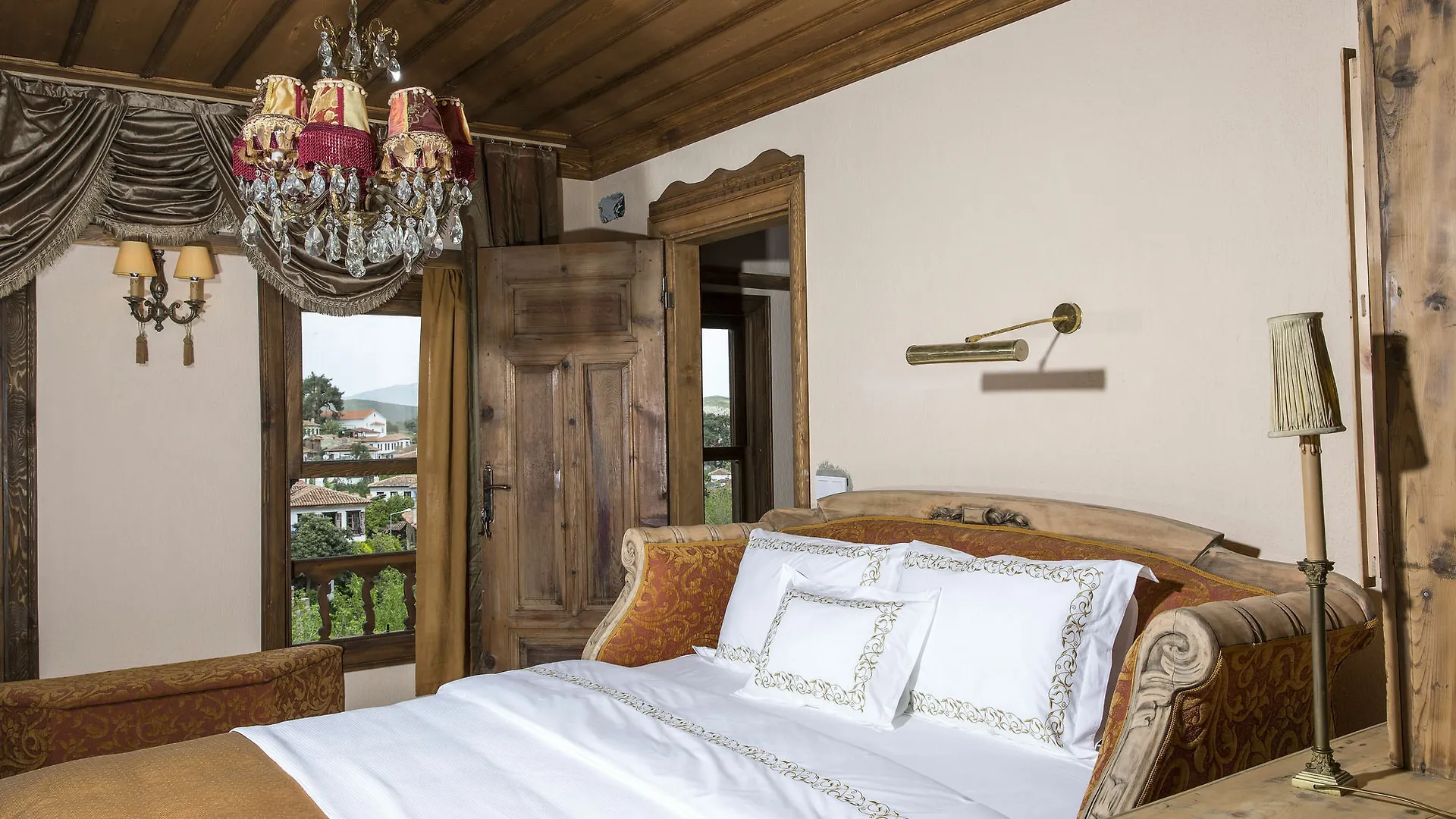 Terrace Houses Sirince - Fig, Olive And Grapevine location